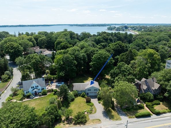 315 Hale St, Beverly MA 01915