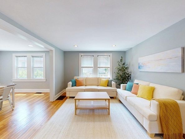 33 Volusia Rd, Hingham MA 02043