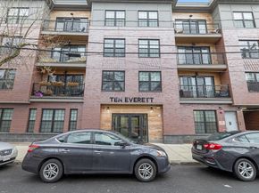 10 Everett 204, Boston MA 02128