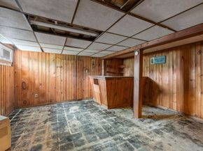 39 School House Ln, Billerica MA 01821
