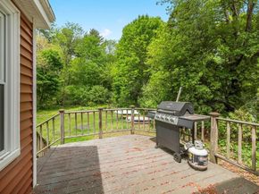 39 School House Ln, Billerica MA 01821