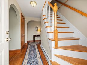 39 School House Ln, Billerica MA 01821