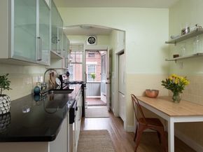 15 Braemore Rd 5, Boston MA 02135