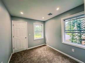14 Hillside Rd, Northborough MA 01532