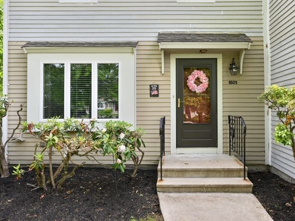 1601 Lewis O Gray Dr 1601, Saugus MA 01906