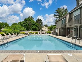 1601 Lewis O Gray Dr 1601, Saugus MA 01906