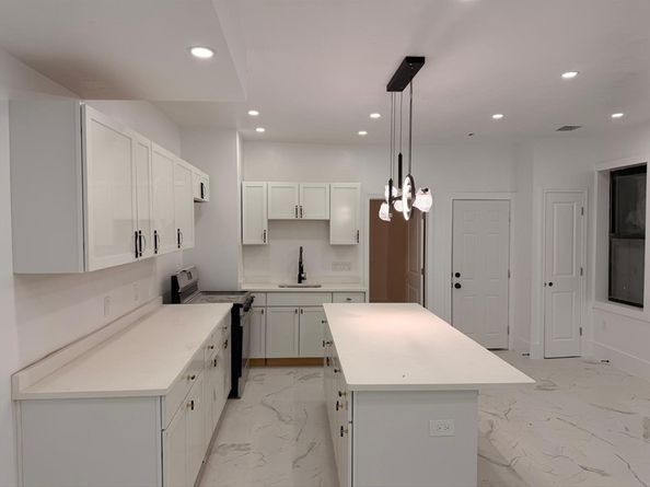 22-A Crawford St, Boston MA 02121