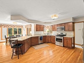 14 Fieldstone Ter, West Bridgewater MA 02379