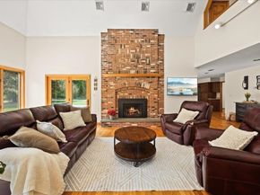 14 Fieldstone Ter, West Bridgewater MA 02379
