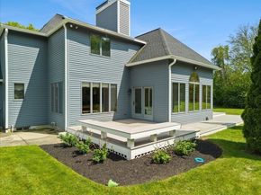 14 Fieldstone Ter, West Bridgewater MA 02379