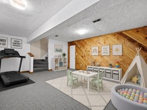 399 Pond St B8, Braintree MA 02184