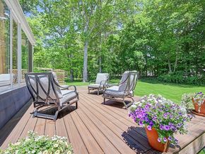 10 Fleetwood Drive, Norfolk MA 02056