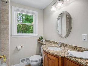 10 Fleetwood Drive, Norfolk MA 02056