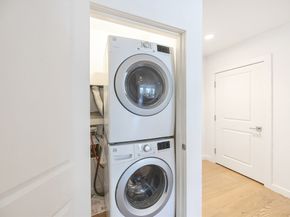 16 Boardman St 105, Boston MA 02128