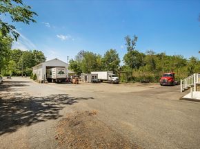 365 Elm St, Bridgewater MA 02324
