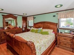 365 Elm St, Bridgewater MA 02324