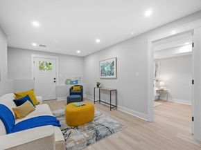1 Stanley Ave, Newburyport MA 01950