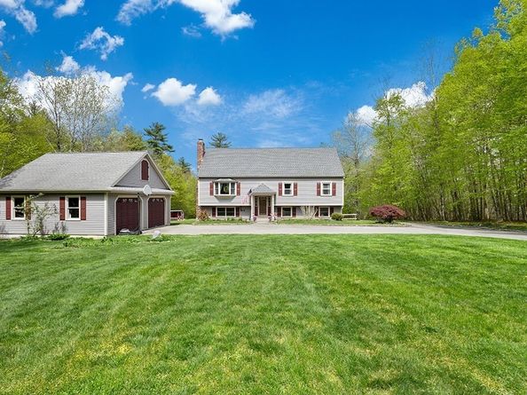 2 Howard Ln, Lakeville MA 02347