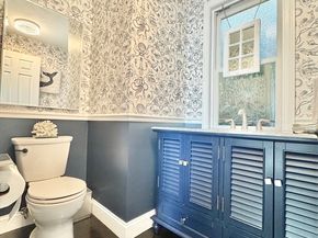12 Marina Dr 12, Hull MA 02045