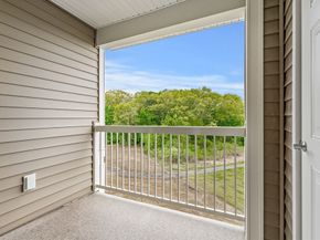 5 Peters Farm Way 408, Westborough MA 01581