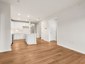 5 Peters Farm Way 408, Westborough MA 01581