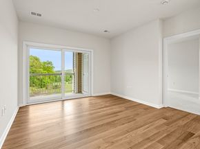 5 Peters Farm Way 408, Westborough MA 01581