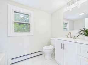 22 Randall Rd, Mattapoisett MA 02739