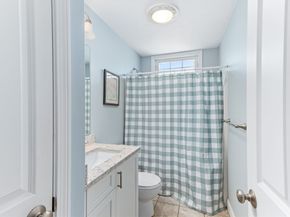 3 Carleton Street 3, Wareham MA 02558