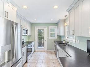 3 Carleton Street 3, Wareham MA 02558