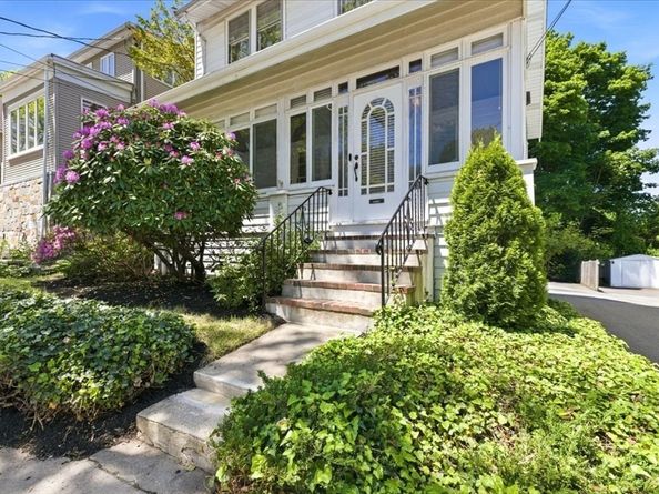 2445 Centre St, Boston MA 02132