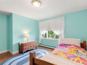 15 Barnes Circle, Salem MA 01970