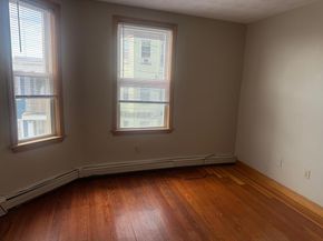 68 Maverick St, Chelsea MA 02150