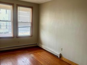 68 Maverick St, Chelsea MA 02150