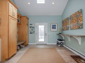 4 Pocohontas Way, Mattapoisett MA 02739