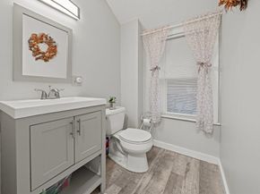 93 Baxter Ave, Quincy MA 02169
