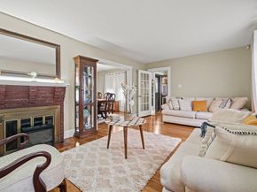 93 Baxter Ave, Quincy MA 02169