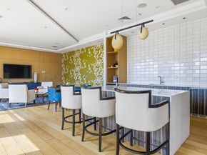 80-82 Fenwood Road 804, Boston MA 02115