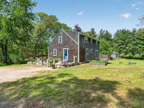 55 Lake Rd, Canton MA 02021