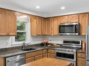 6 Thayer Street, Northborough MA 01532