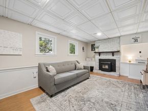 6 Thayer Street, Northborough MA 01532
