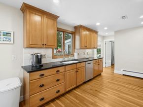 30 Shetland Rd, Marblehead MA 01945