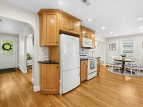 30 Shetland Rd, Marblehead MA 01945