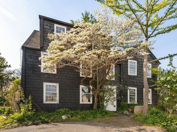 29 & 31 Circle Street, Marblehead MA 01945