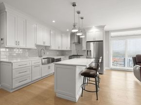 11 Oak Grove Terrace 303, Quincy MA 02169