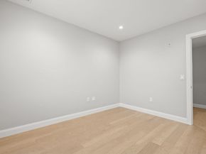 11 Oak Grove Terrace 303, Quincy MA 02169