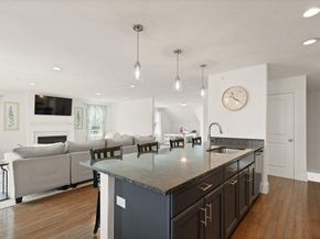 80 Lebaron Blvd 4, Lakeville MA 02347