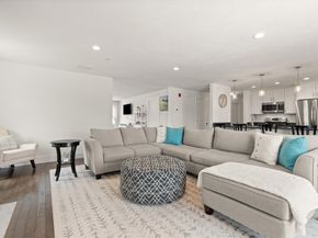 80 Lebaron Blvd 4, Lakeville MA 02347