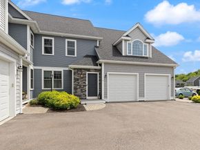 80 Lebaron Blvd 4, Lakeville MA 02347