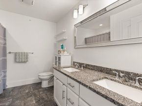 80 Lebaron Blvd 4, Lakeville MA 02347