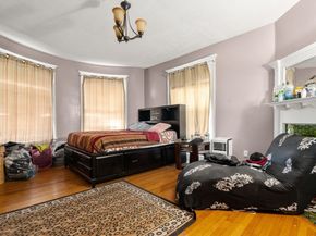 34 Bicknell St, Boston MA 02121